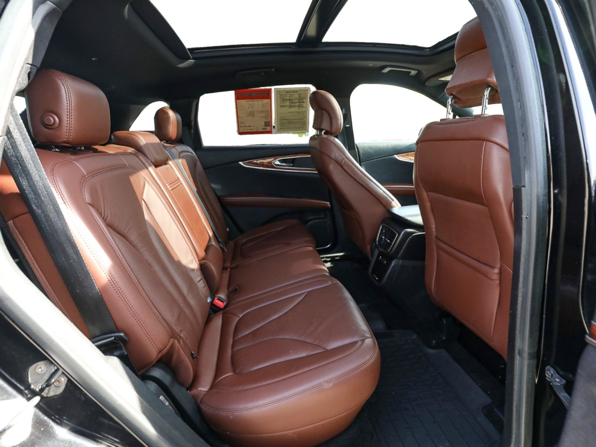 Used 2017 Lincoln MKX Reserve w/ Lincoln MKX Climate Package AWD/4WD image 23