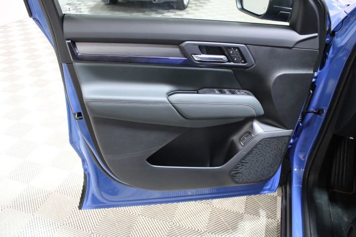 New 2026 GMC Terrain AT4 w/ Convenience Package III image 16