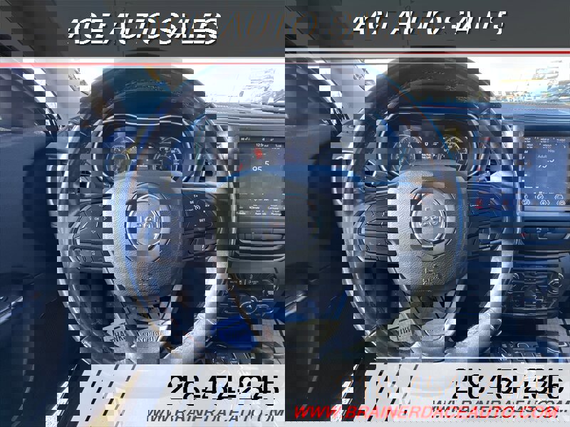 Used 2020 Jeep Cherokee Trailhawk w/ Cold Weather Group image 14