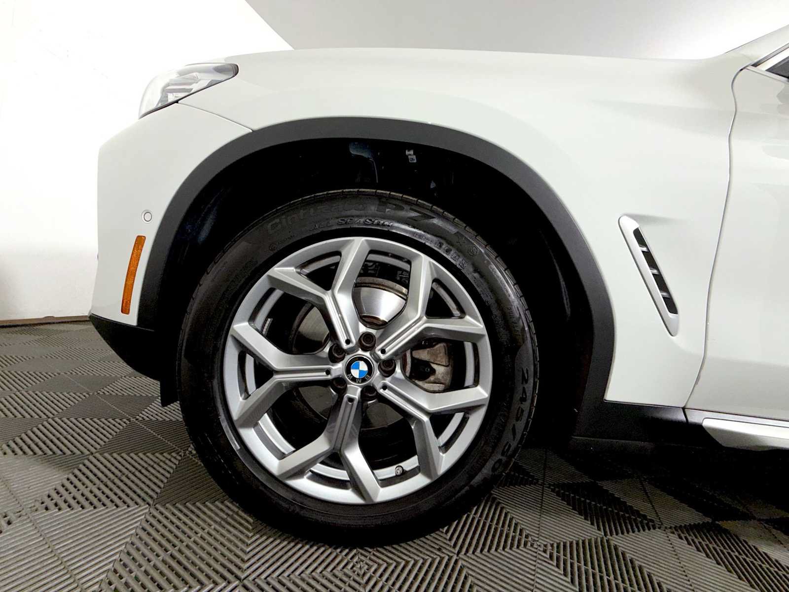 Used 2024 BMW X3 xDrive30i w/ Convenience Package AWD/4WD image 8
