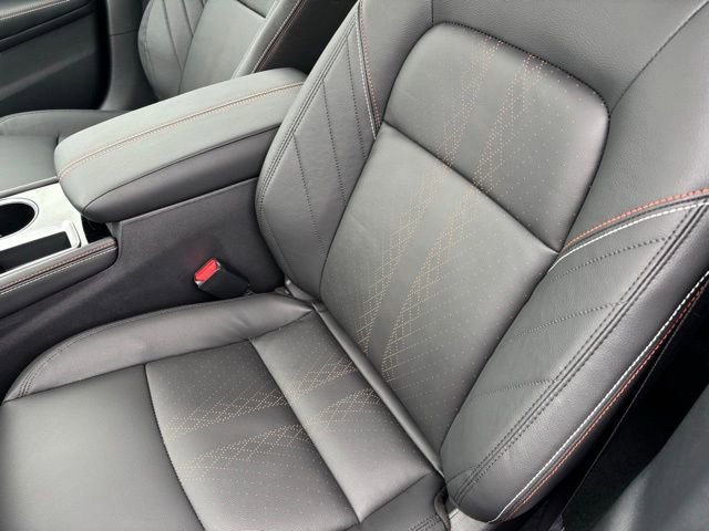 New 2025 Nissan Altima 2.5 SR image 16