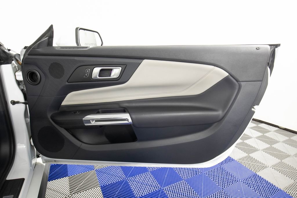Used 2024 Ford Mustang Premium image 15