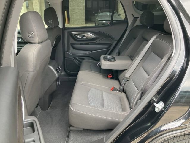Used 2023 GMC Terrain SLE w/ Driver Convenience Package image 19