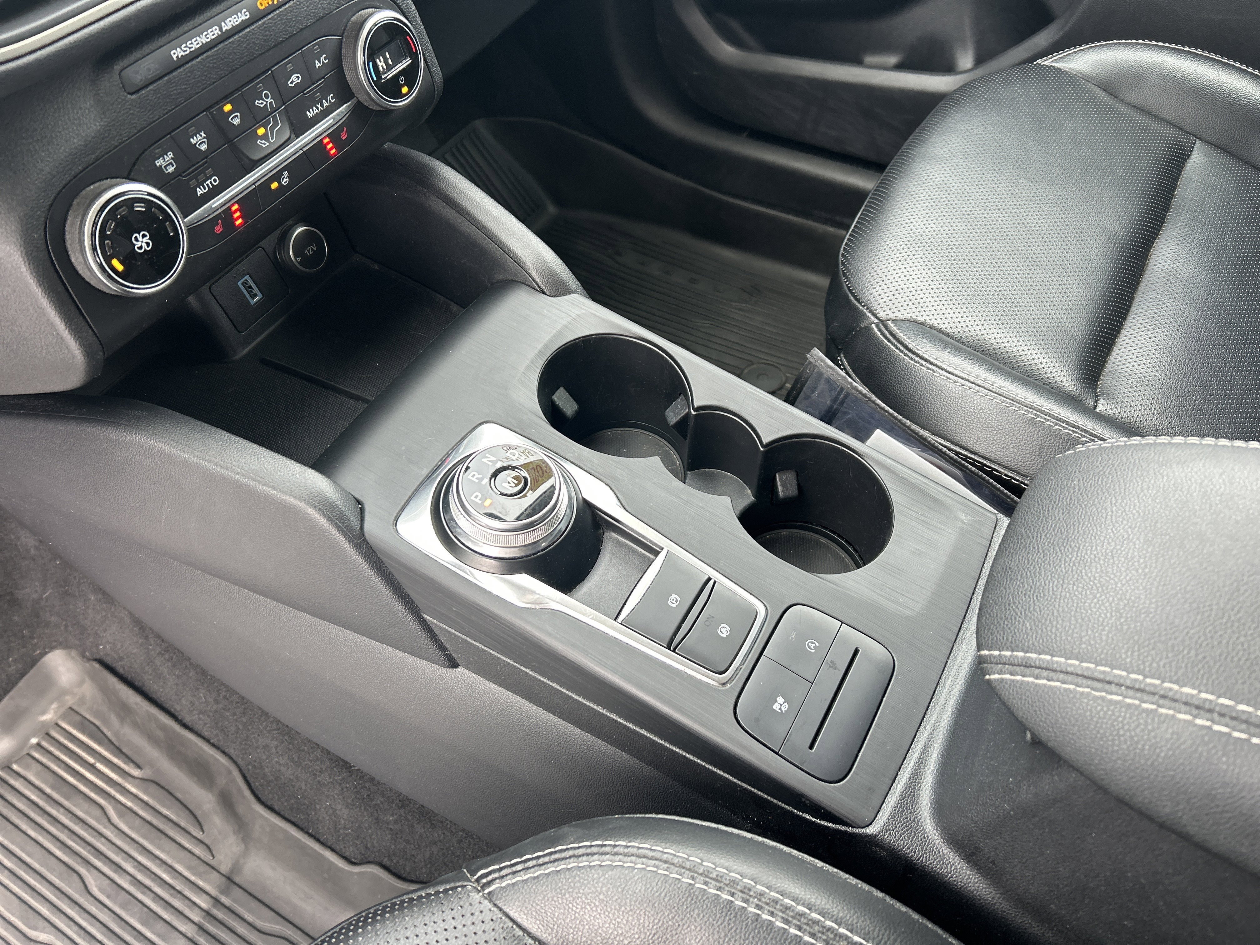 Used 2020 Ford Escape SEL image 21