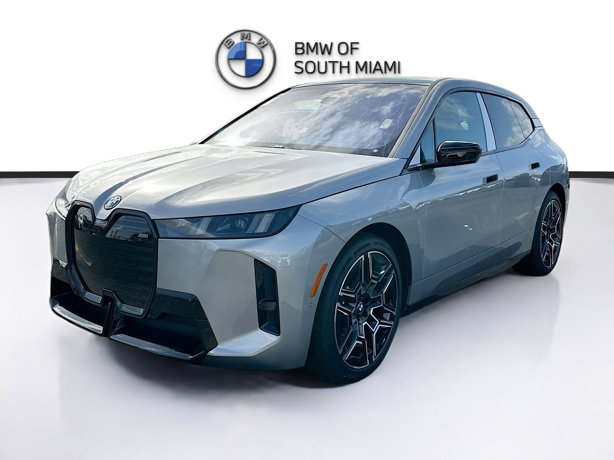 New 2026 BMW iX M70 image 3