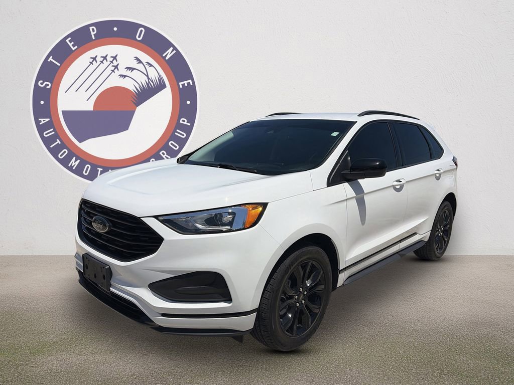Used 2023 Ford Edge SE AWD/4WD image 2