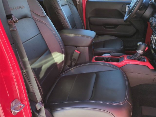 Used 2018 Jeep Wrangler Unlimited Sahara image 26