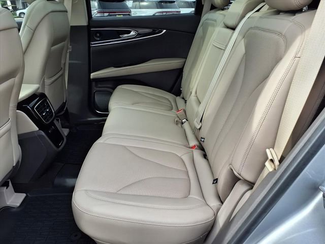 Certified 2023 Lincoln Nautilus Reserve w/ Luxury Package image 8