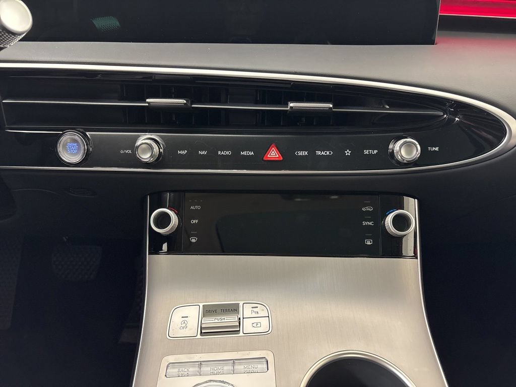 New 2026 Genesis GV70 2.5T Advanced AWD/4WD image 28