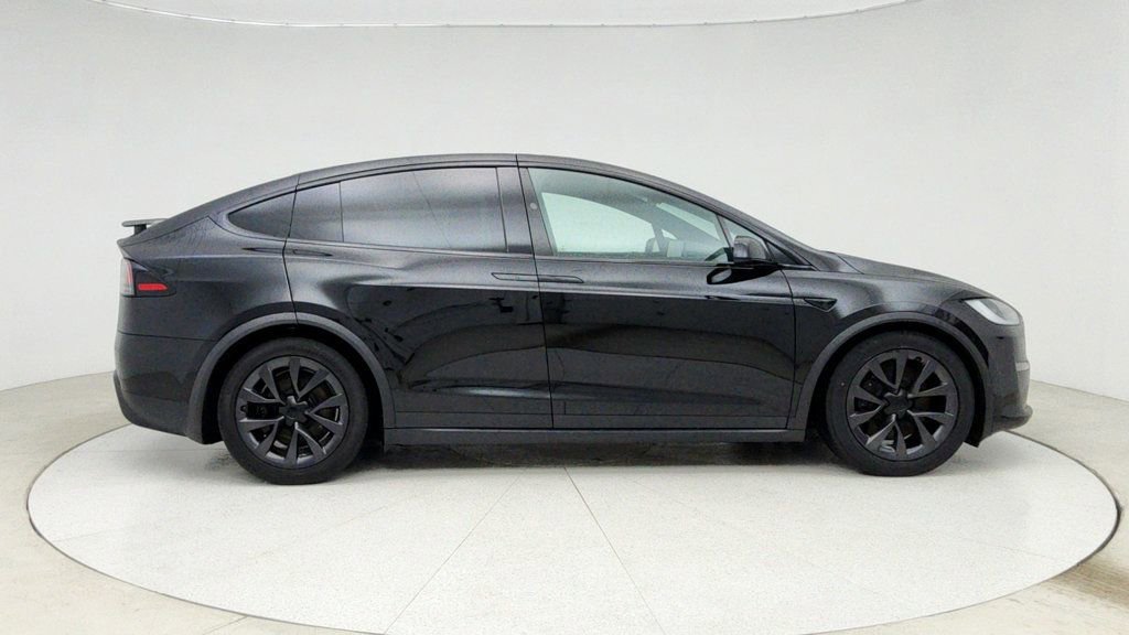 Used 2024 Tesla Model X image 4