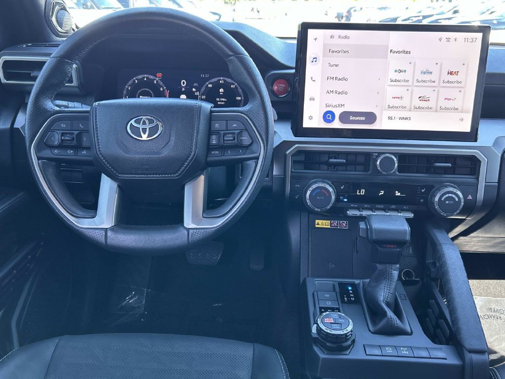 Used 2025 Toyota 4Runner TRD Off-Road Premium AWD/4WD image 20