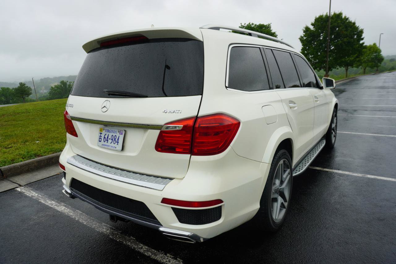 Used 2013 Mercedes-Benz GL 550 4MATIC image 14