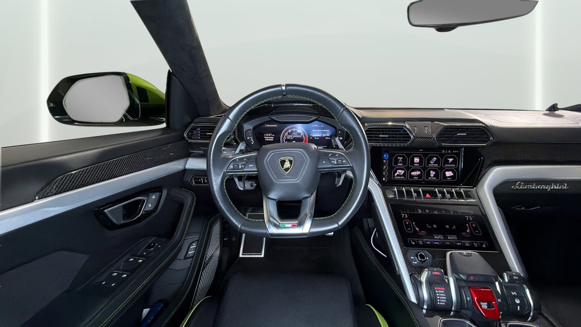 Used 2020 Lamborghini Urus AWD/4WD image 16