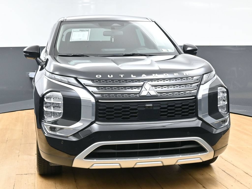 Used 2022 Mitsubishi Outlander SE FWD image 4