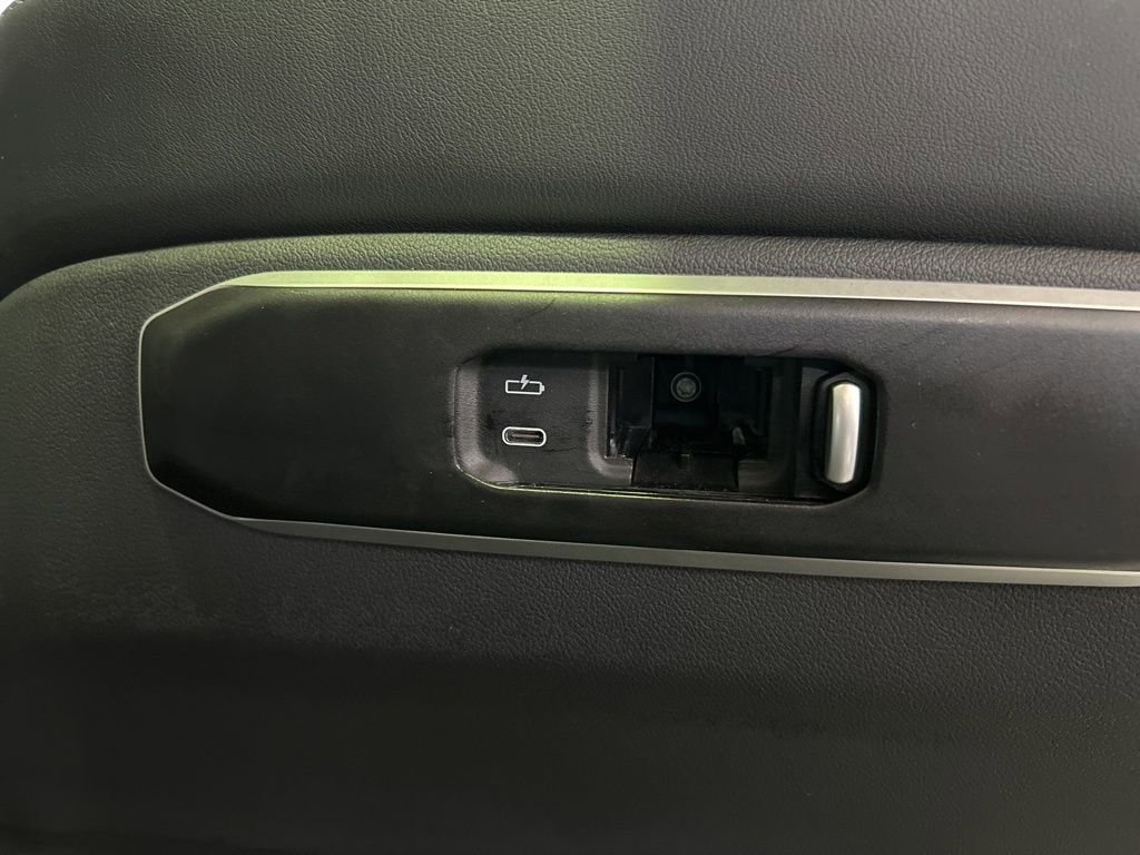 Used 2024 BMW X5 xDrive40i image 33