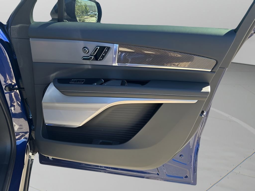 New 2026 Cadillac Vistiq Sport w/ LPO, Floor Liner Package image 13