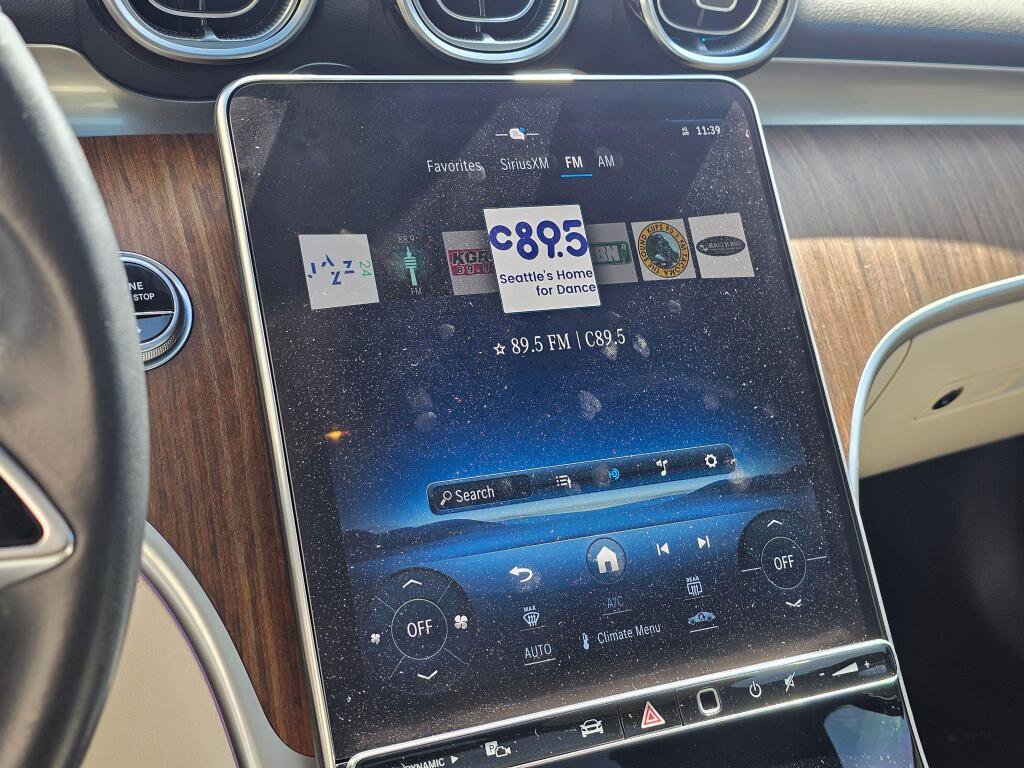Used 2023 Mercedes-Benz C 300 Sedan image 34