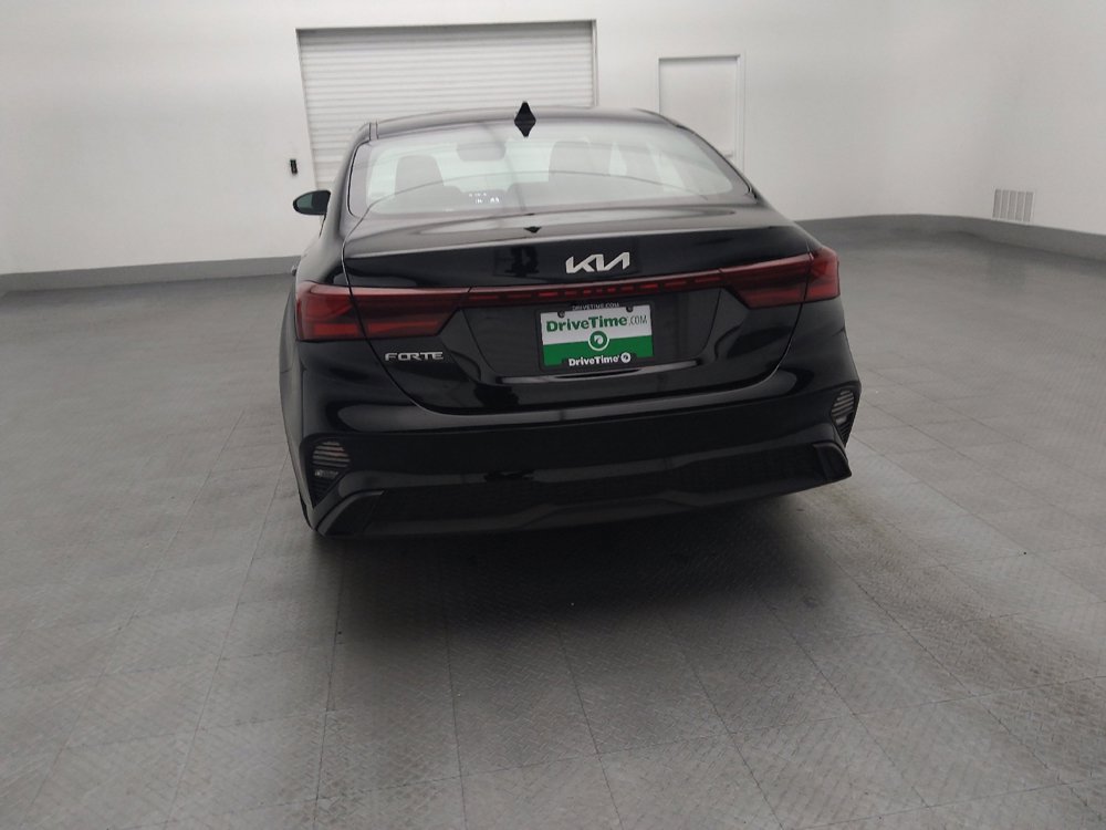 Used 2023 Kia Forte LXS image 5