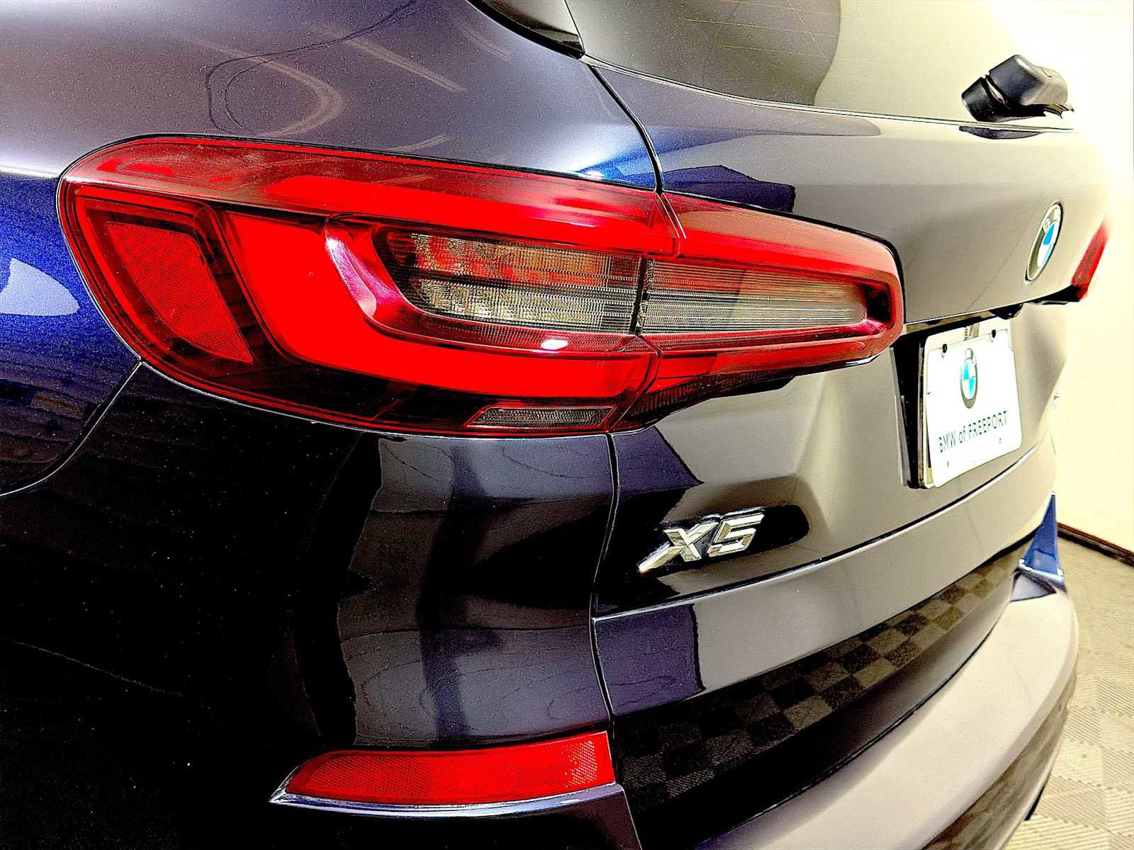 Certified 2023 BMW X5 xDrive40i w/ M Sport Package image 28