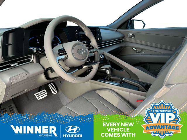 New 2025 Hyundai Elantra Sport image 14
