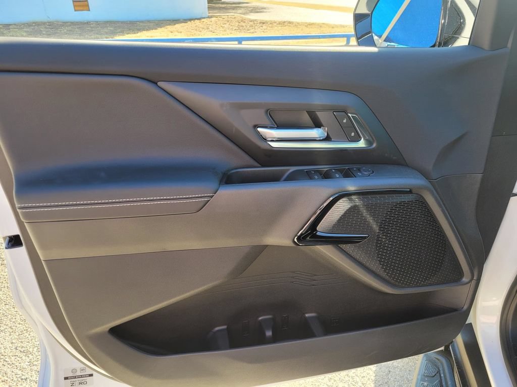New 2026 Chevrolet Silverado EV LT AWD/4WD image 11
