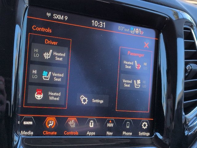 Used 2021 Jeep Compass Limited w/ Sun and Sound Group AWD/4WD image 24