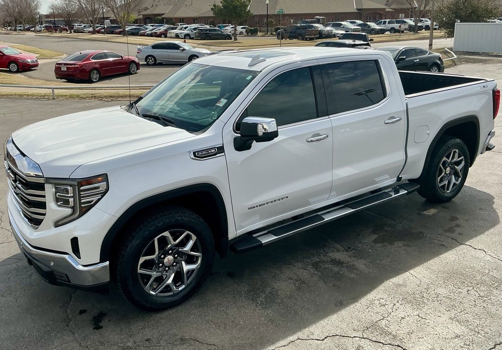 Used 2024 GMC Sierra 1500 SLT w/ SLT Premium Plus Package image 5