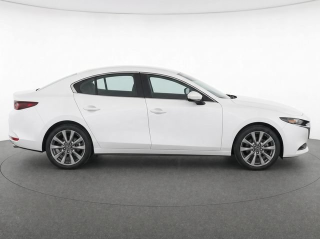 Used 2022 MAZDA MAZDA3 s FWD image 6
