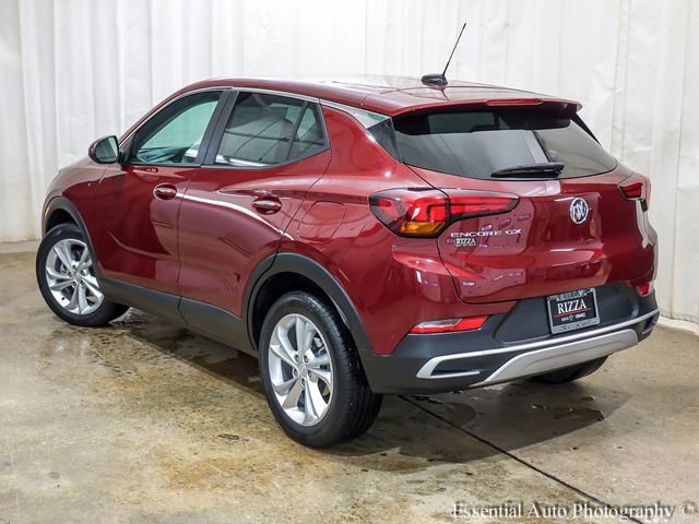 Used 2023 Buick Encore GX Preferred w/ Cold Weather Comfort Package FWD image 9