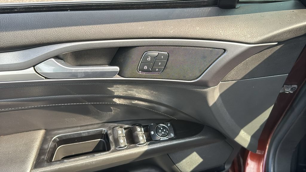 Used 2015 Ford Fusion Titanium AWD/4WD image 14