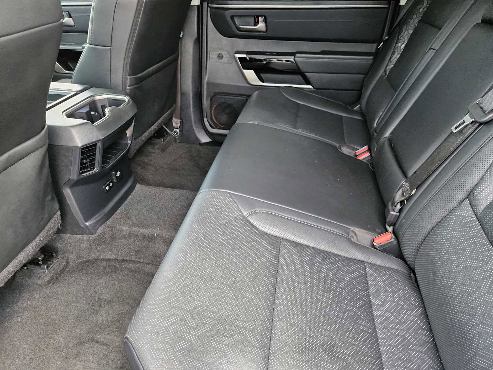 Used 2022 Toyota Tundra Limited image 30