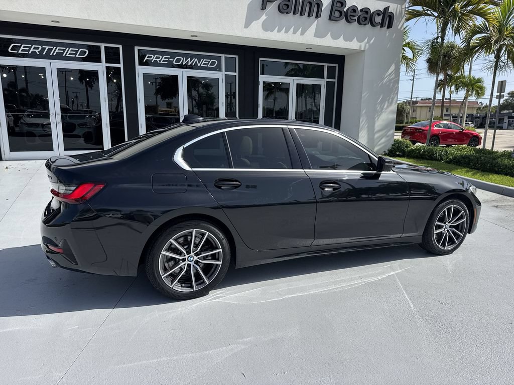 Used 2022 BMW 330i Sedan w/ Convenience Package RWD image 4