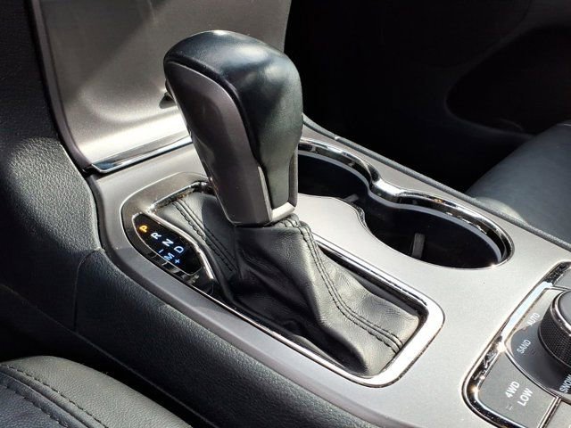 Used 2020 Jeep Grand Cherokee Limited X AWD/4WD image 15