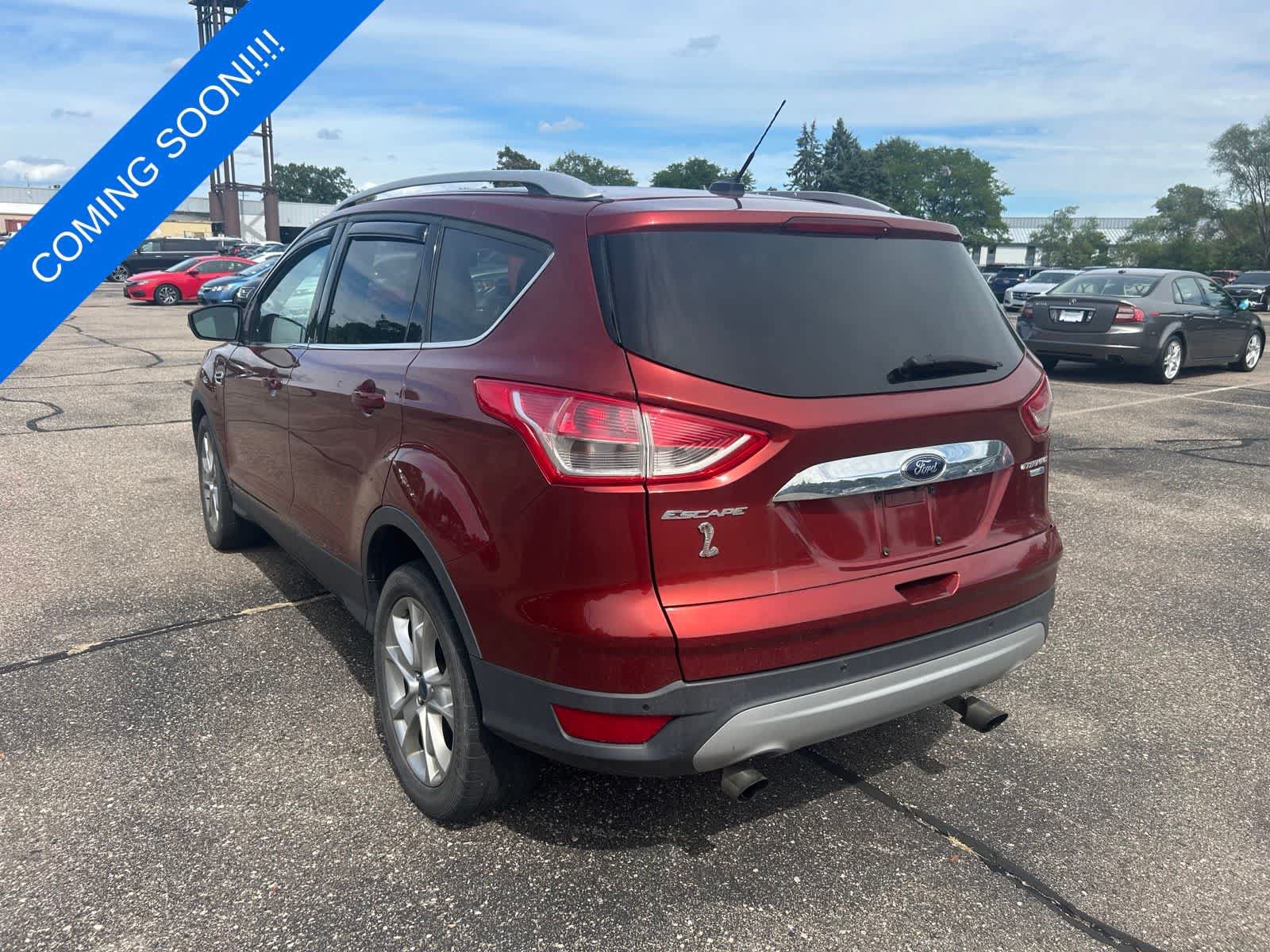 Used 2014 Ford Escape Titanium w/ Equipment Group 401A AWD/4WD image 2
