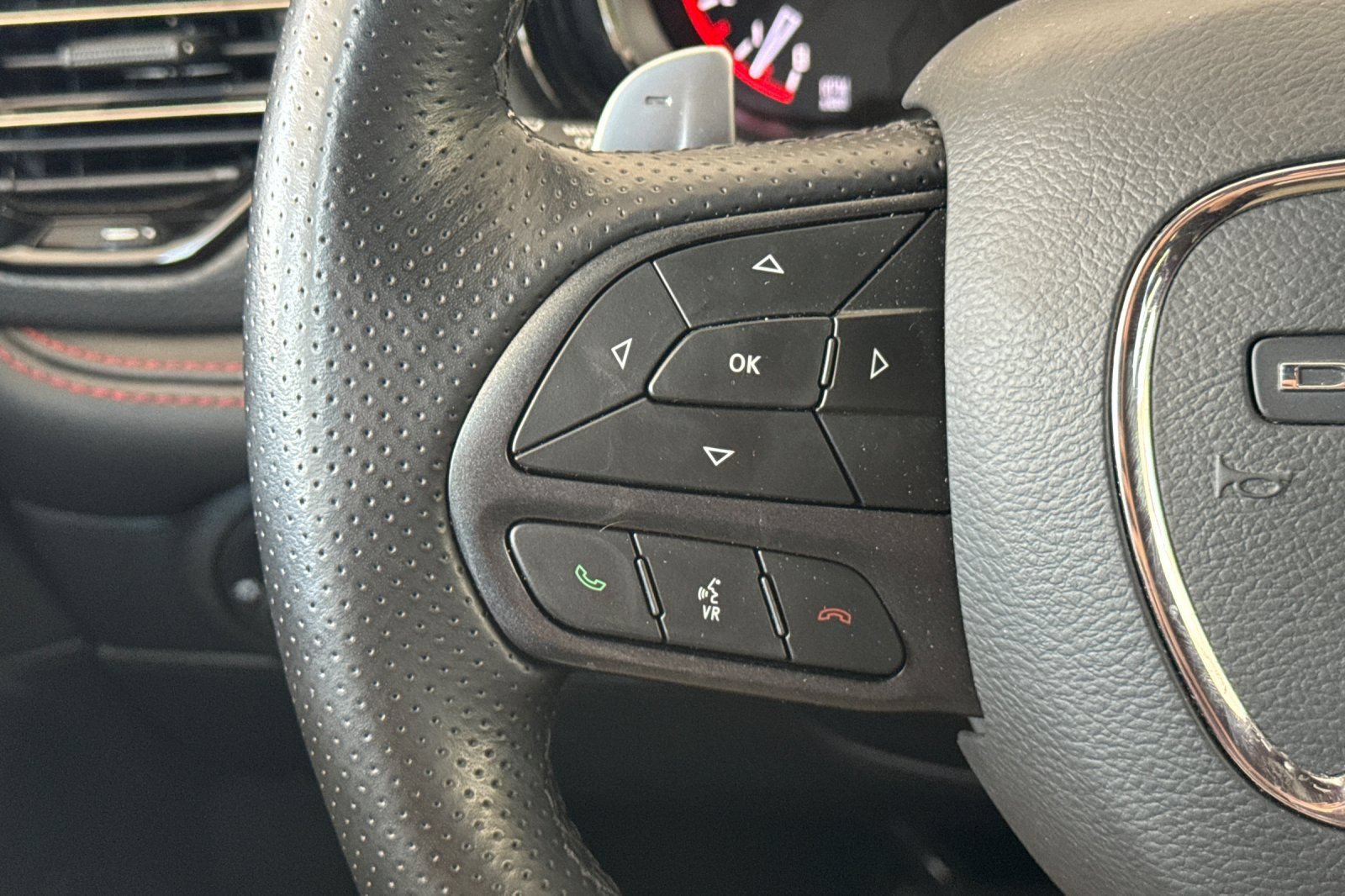 Used 2025 Dodge Durango GT AWD/4WD image 37