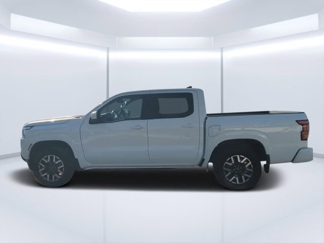 Used 2024 Nissan Frontier SL w/ Technology Package RWD image 6