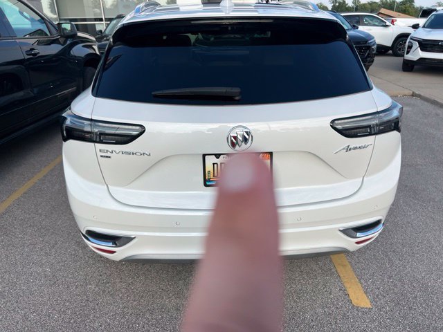 Used 2023 Buick Envision Avenir AWD/4WD image 5