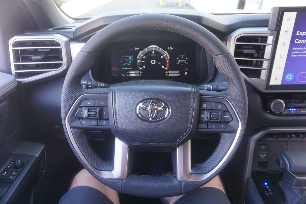 New 2026 Toyota Tundra Limited AWD/4WD image 3