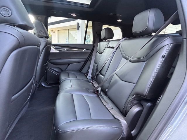 Used 2024 Cadillac XT6 Sport image 21