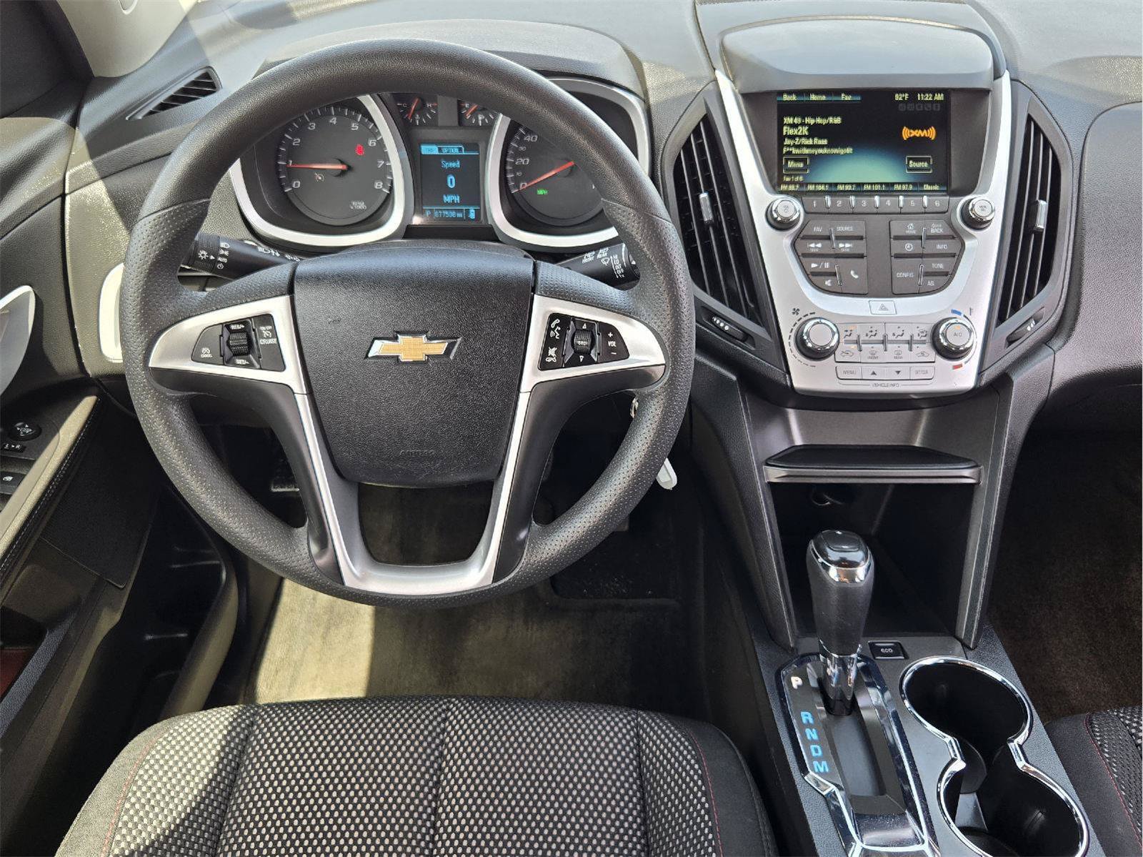 Used 2017 Chevrolet Equinox LT FWD image 24