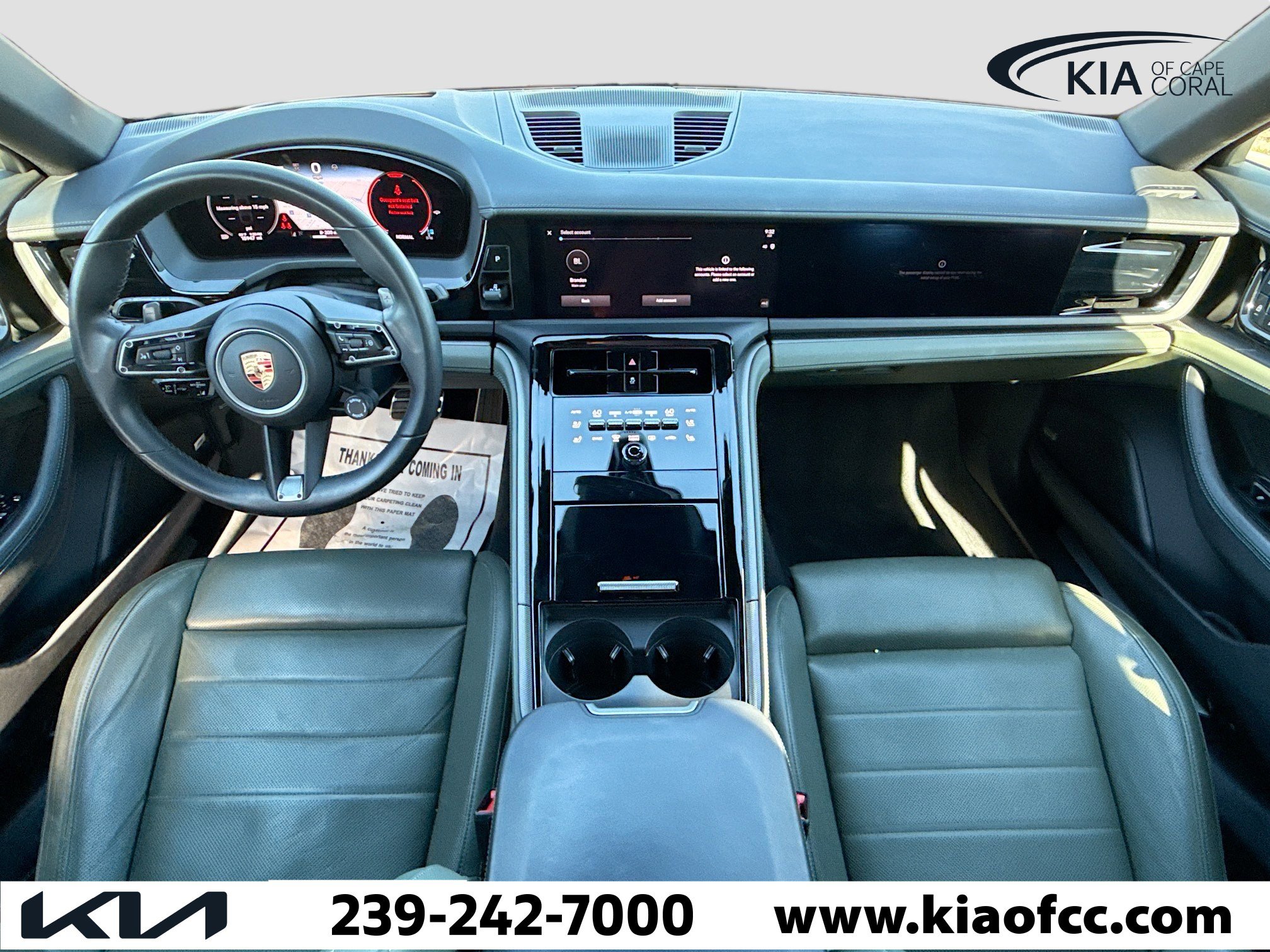 Used 2025 Porsche Panamera 4 image 16