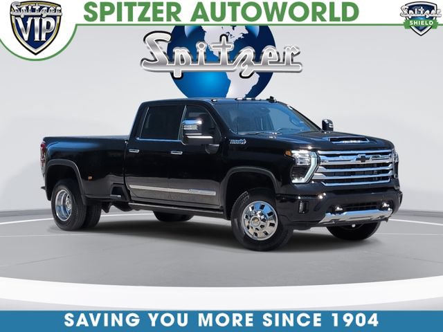 Used 2026 Chevrolet Silverado 3500 High Country w/ High Country Premium Package AWD/4WD image 1