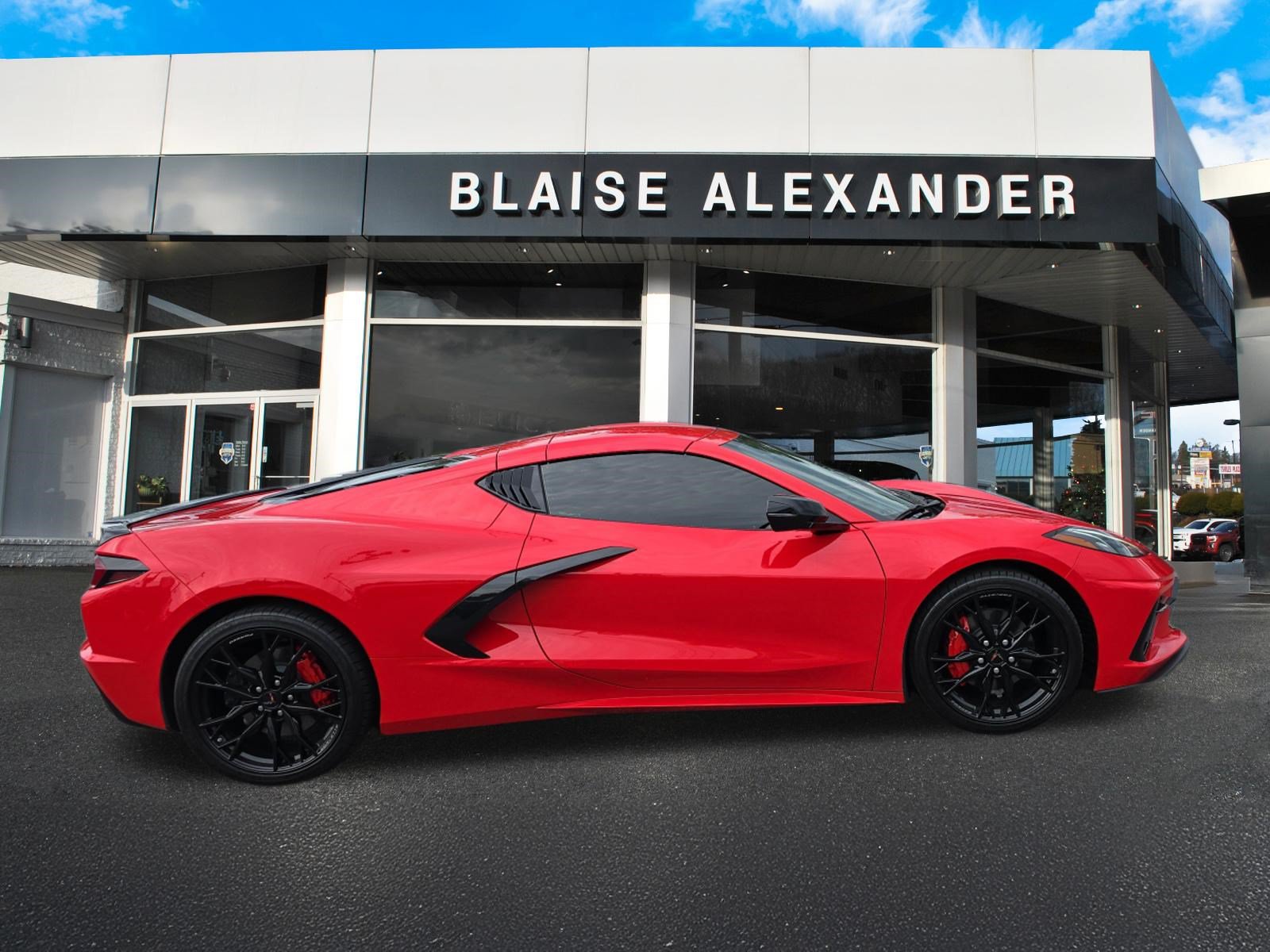 Used 2024 Chevrolet Corvette Stingray Preferred Cpe w/ Stealth Interior Trim Package RWD video 2
