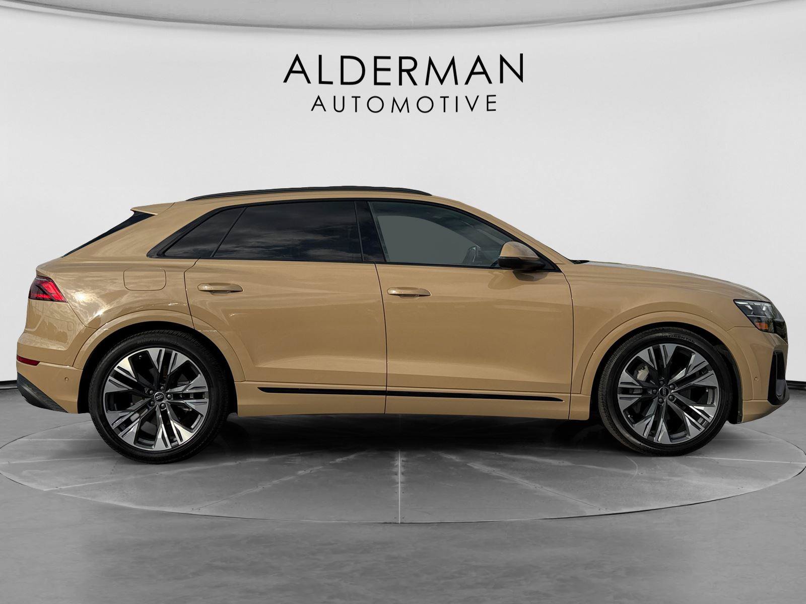 Used 2025 Audi Q8 Prestige AWD/4WD image 7