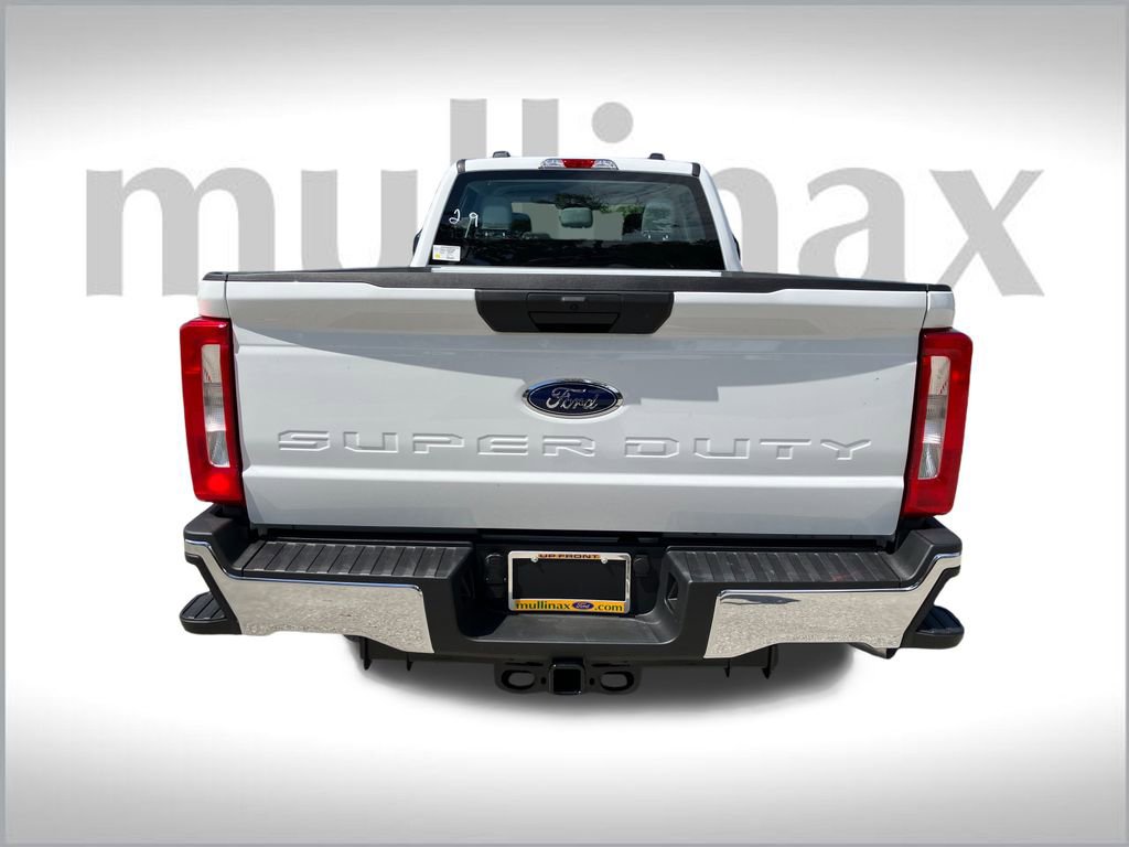 New 2026 Ford F250 XL w/ XL Chrome Package image 8