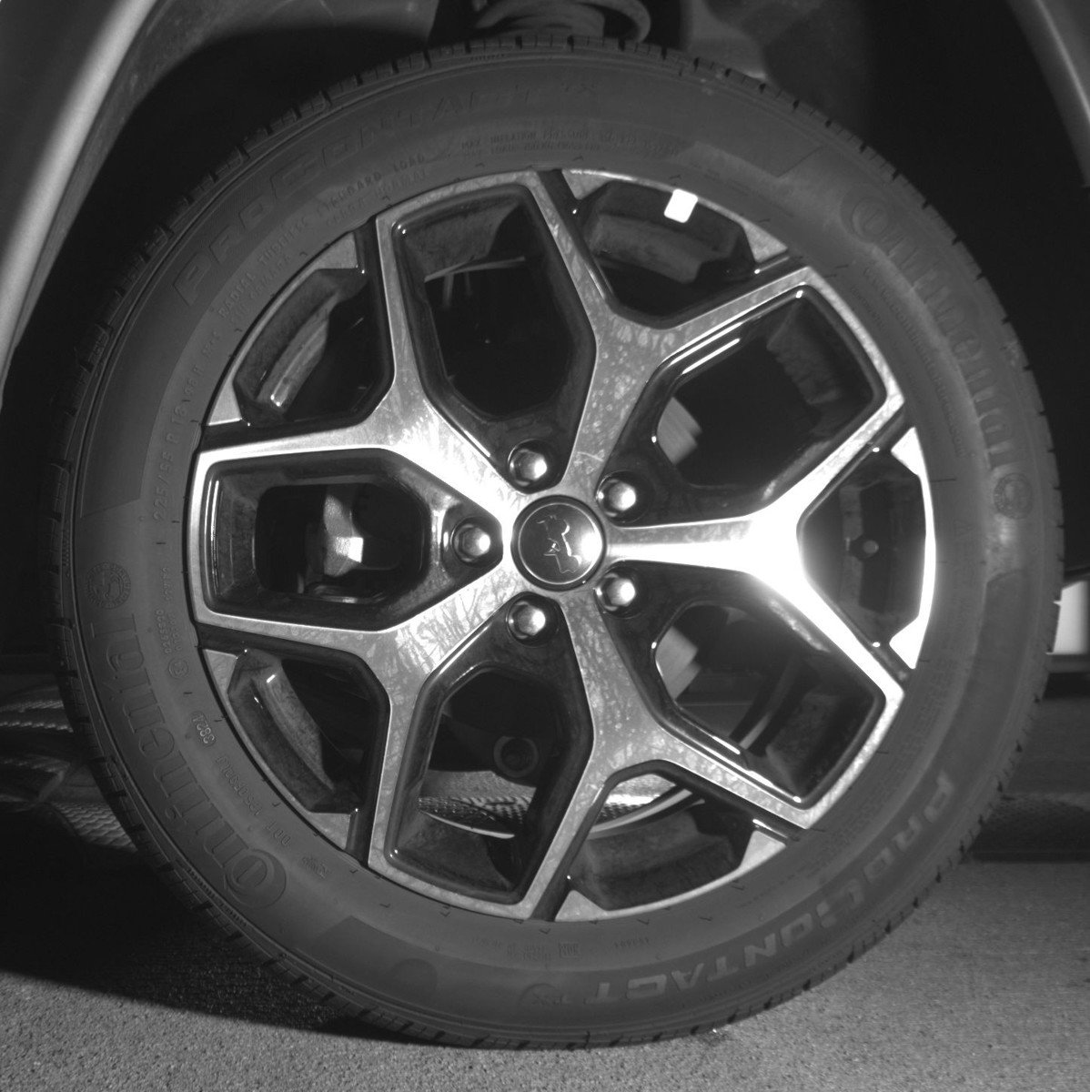 Used 2025 Jeep Compass Limited image 14