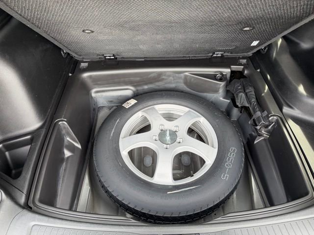 Used 2023 Jeep Grand Cherokee Altitude image 33