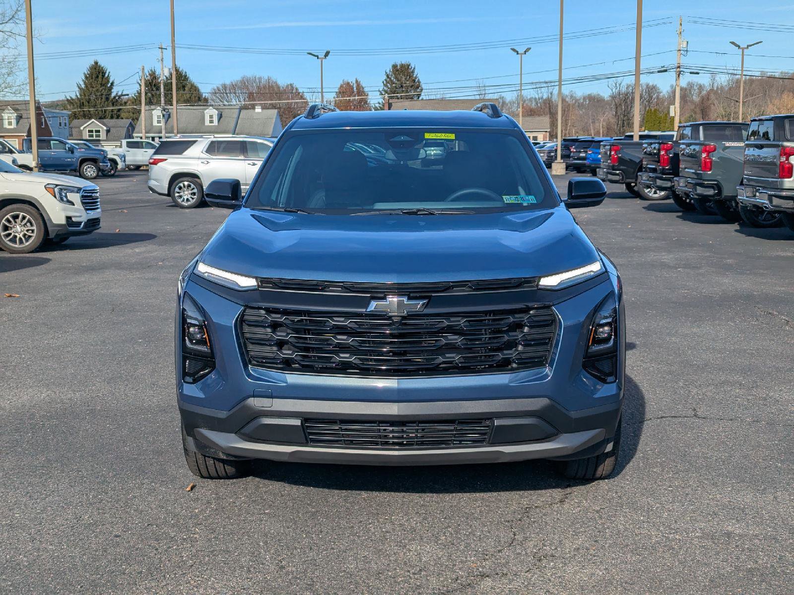 New 2026 Chevrolet Equinox LT w/ Convenience Package II image 2
