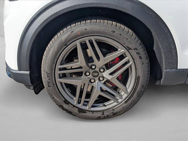 New 2026 Ford Explorer ST w/ Sun And Sound Package image 10