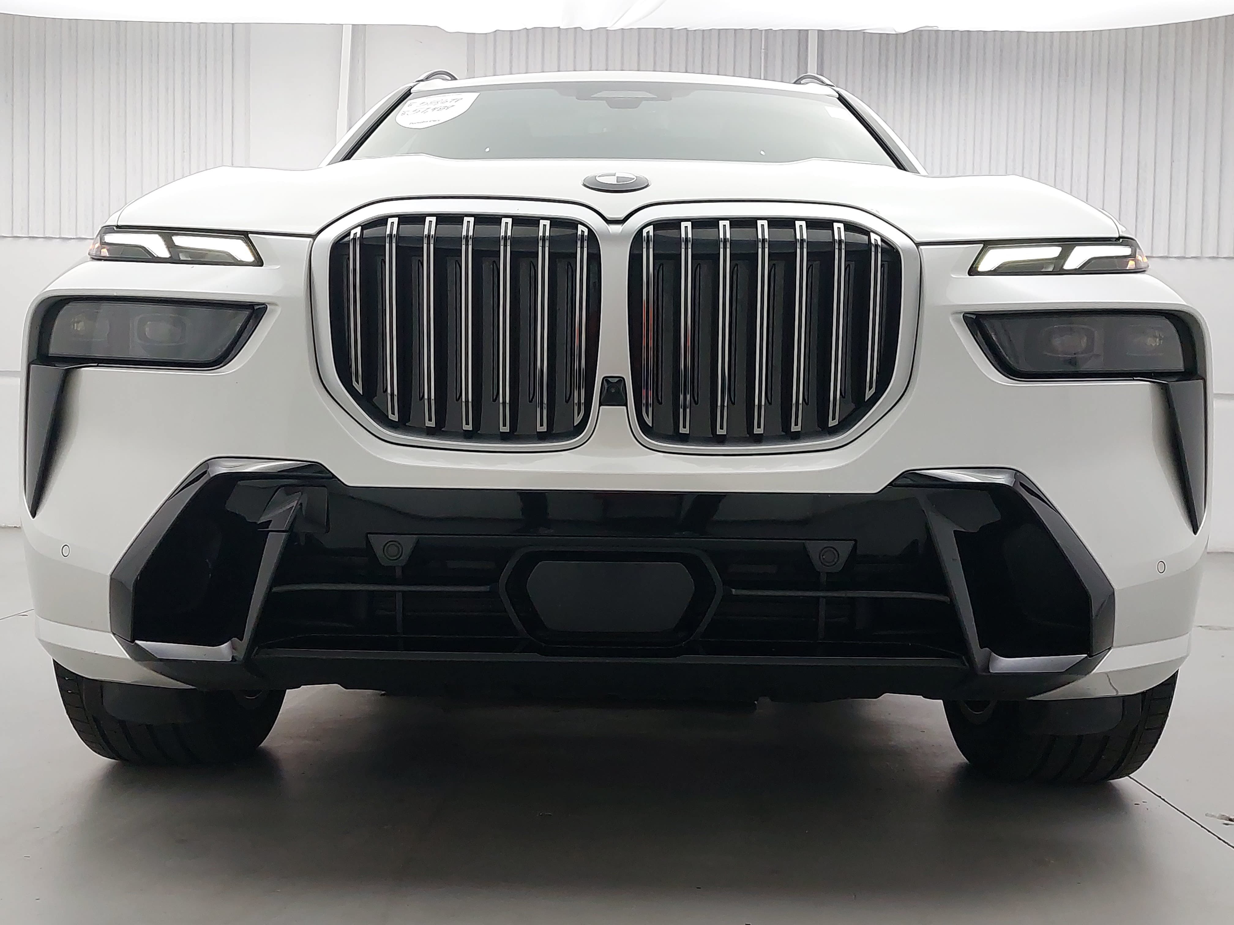 Used 2023 BMW X7 xDrive40i w/ Executive Package AWD/4WD image 10